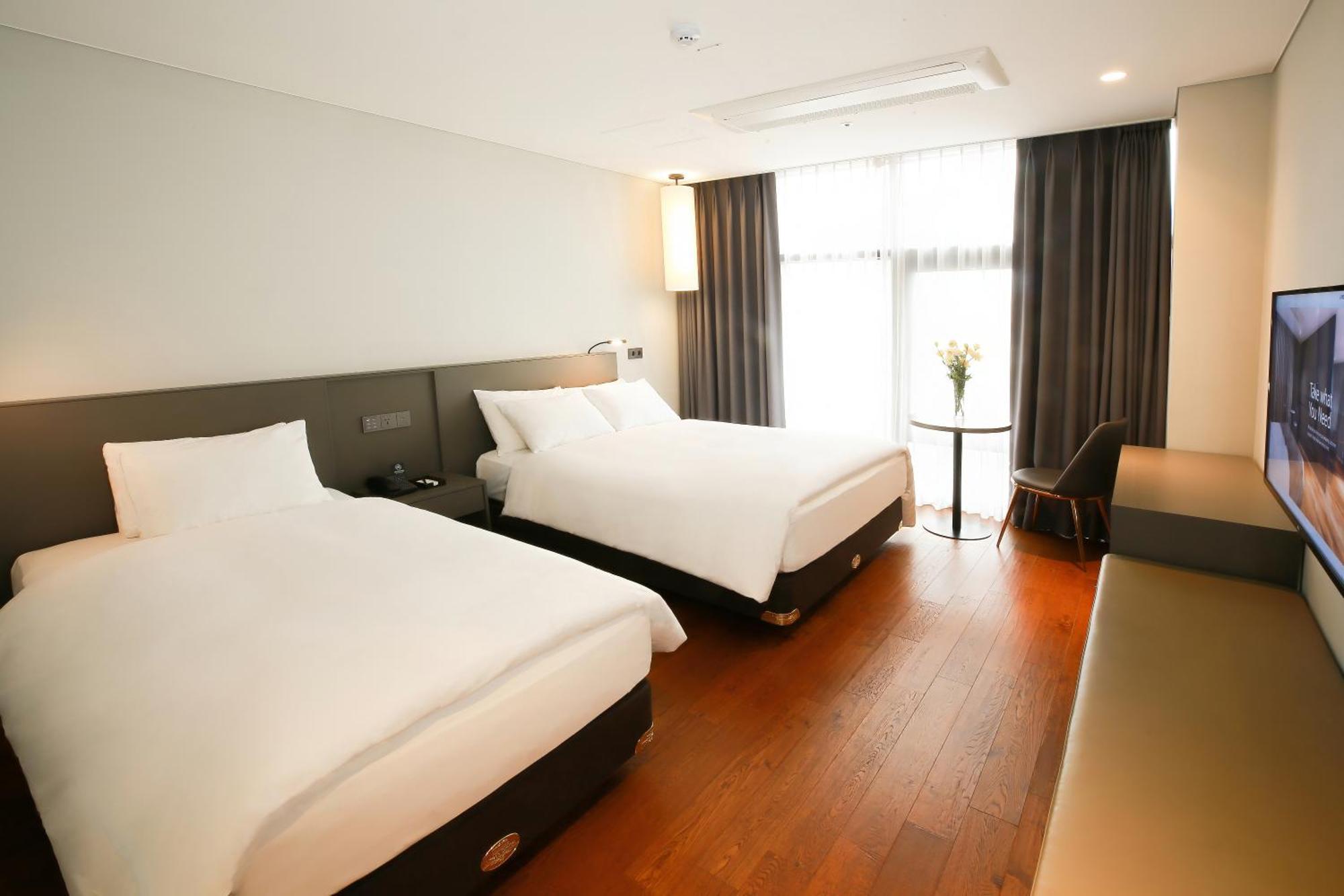 Westernlife Hotel Iksan Oda fotoğraf